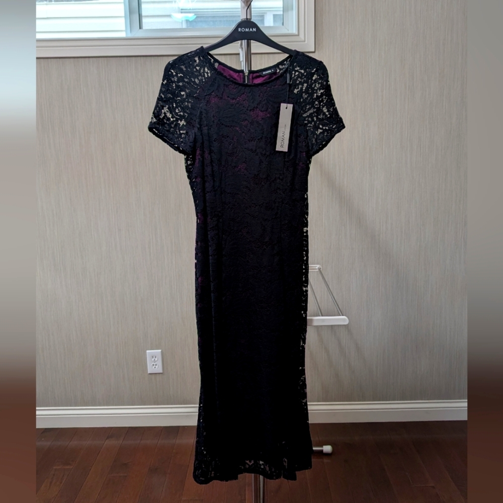 NWT Roman Lace Flute Hem Dress